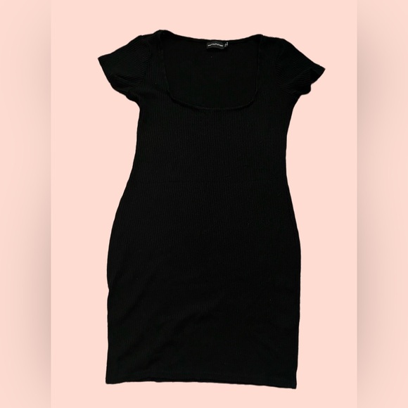Prettylittlething Mini Dress Black - Picture 1 of 3